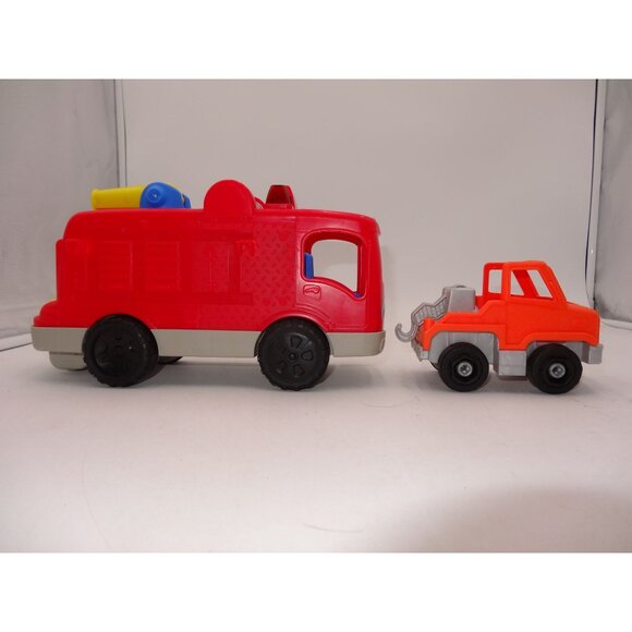 Little People Fire Truck And Help & Go Tow Truck Toy Set With Figures - Picture 12 of 16
